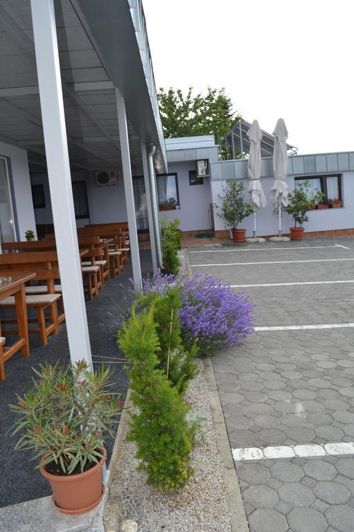 Pansion Antonio Bed & Breakfast Slavonski Brod Luaran gambar