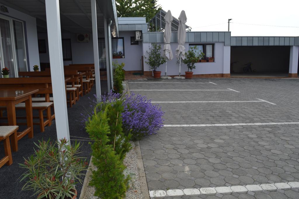 Pansion Antonio Bed & Breakfast Slavonski Brod Luaran gambar