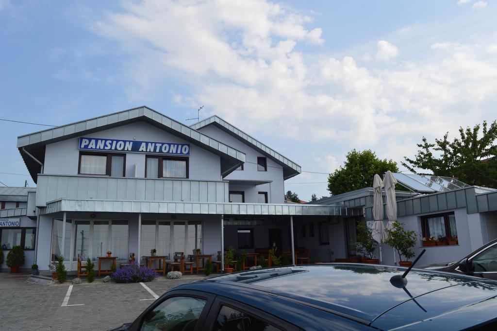 Pansion Antonio Bed & Breakfast Slavonski Brod Luaran gambar